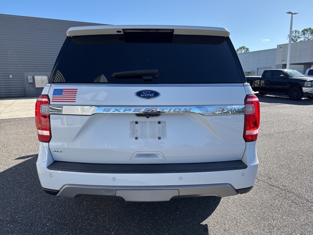 2019 Ford Expedition MAX XLT photo 3