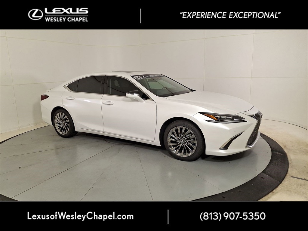 2024 Lexus ES Hybrid 300h Ultra Luxury