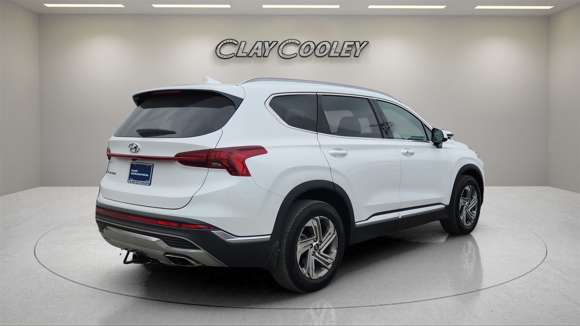 2022 Hyundai Santa Fe SEL photo 2