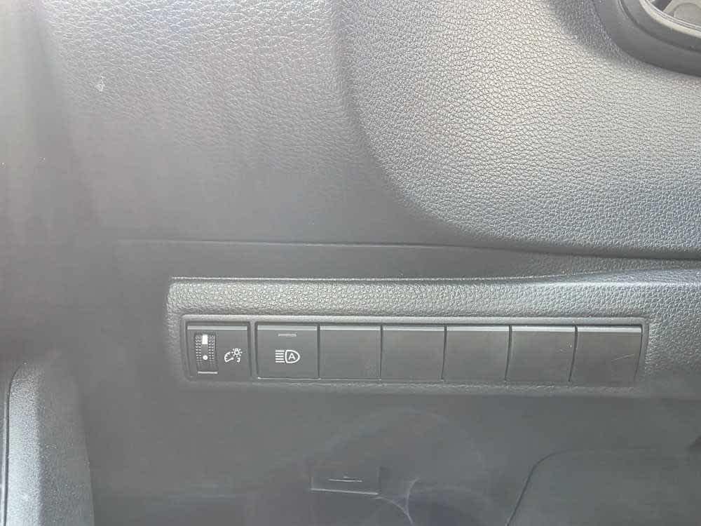2024 Toyota Corolla LE photo 20