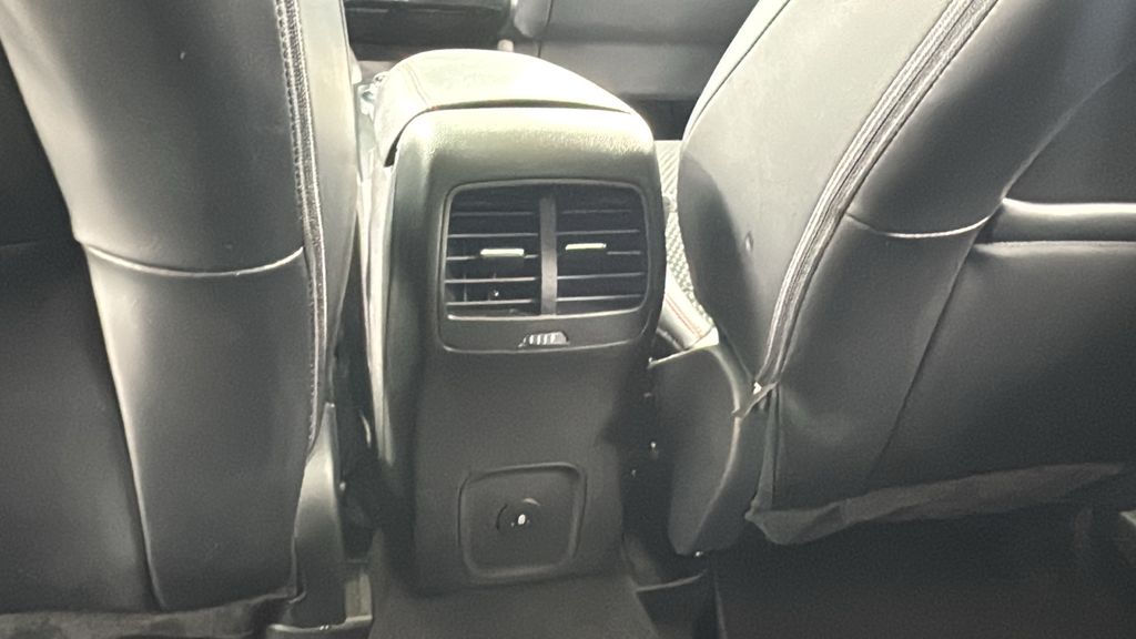 2024 Ford Escape ST-Line Select photo 38