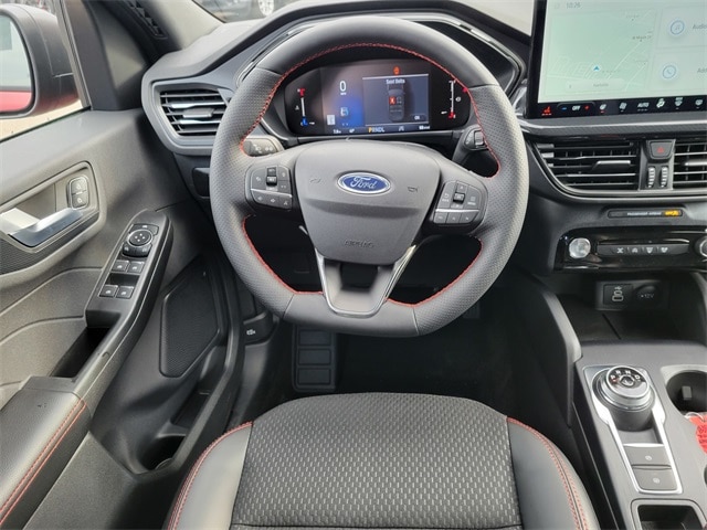2025 Ford Escape ST-Line photo 13