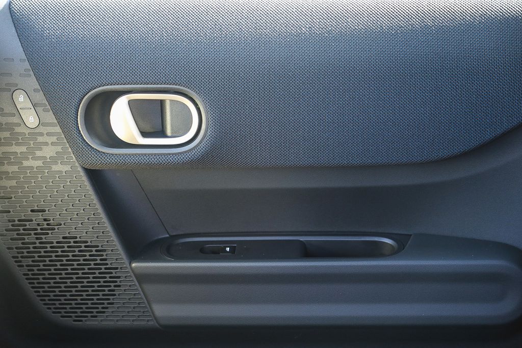2025 Mini Cooper 4 Door Hardtop Signature photo 18