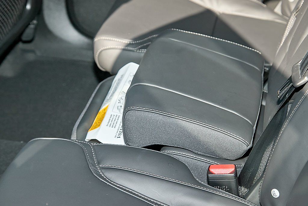 2026 VOLVO XC90 - Image 20