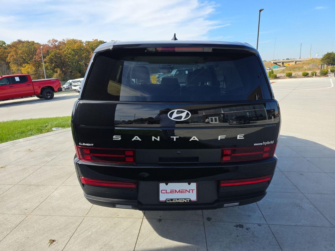 2026 Hyundai Santa Fe SE photo 4