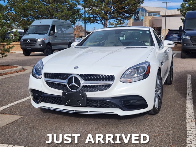 2019 Mercedes-Benz SLC Roadster SLC300's photo