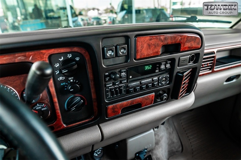 1996 Dodge Ram ST photo 17