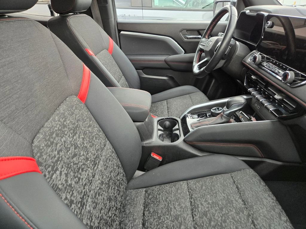 2023 Chevrolet Colorado Z71 photo 4