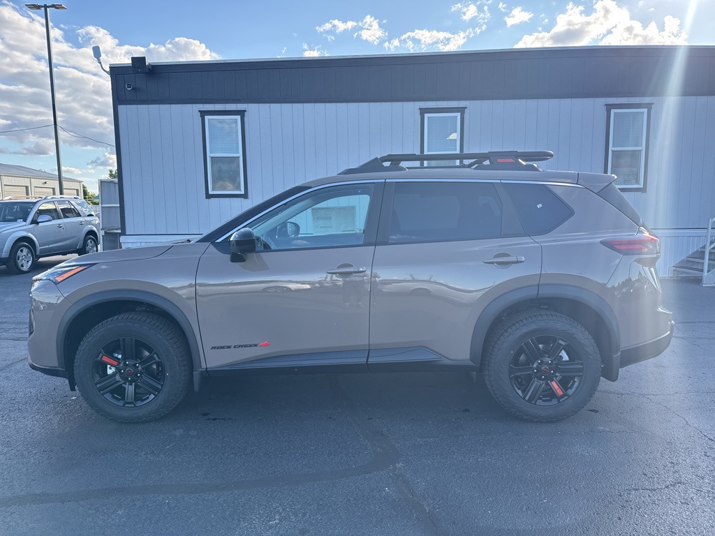 2026 Nissan Rogue SV photo 4