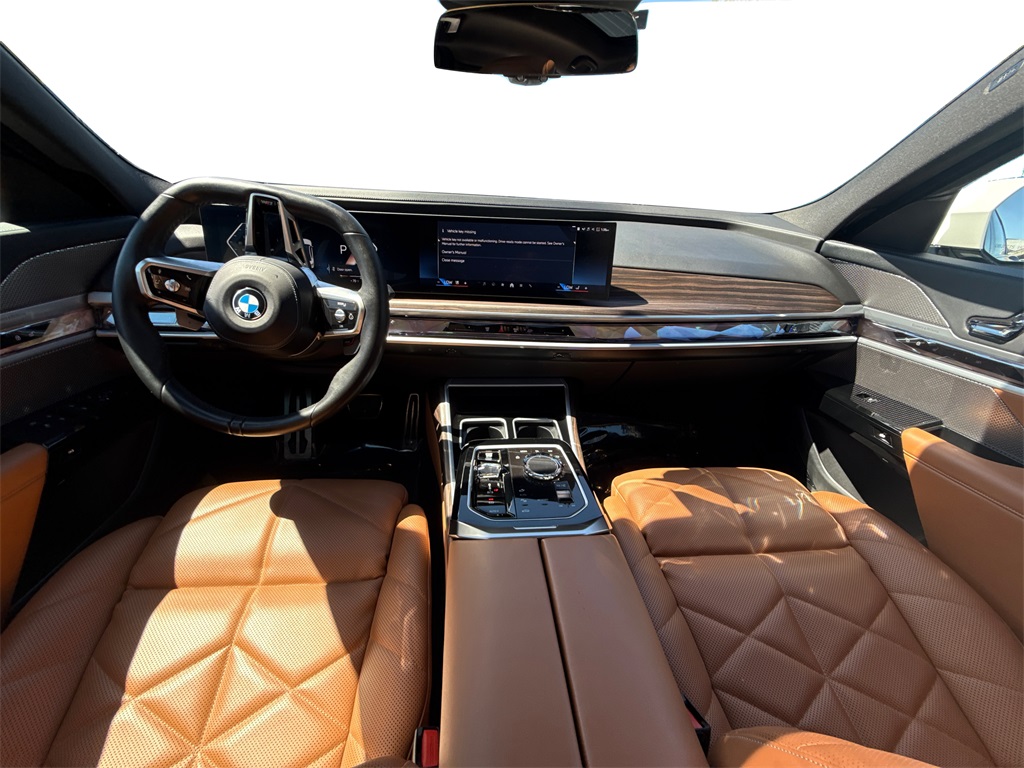 2023 Bmw 740i photo 14