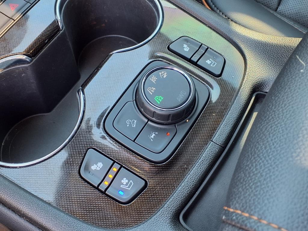2023 Gmc Acadia AT4 photo 14