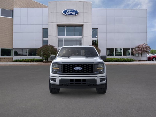 2025 Ford F-150 STX photo 4