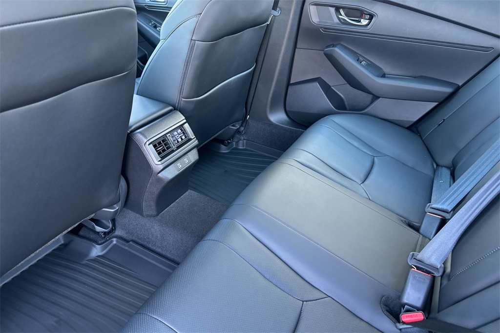 2025 Honda Accord Hybrid Sport-L photo 9