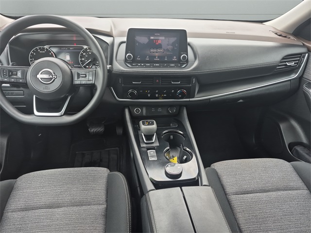 2022 Nissan Rogue S photo 29
