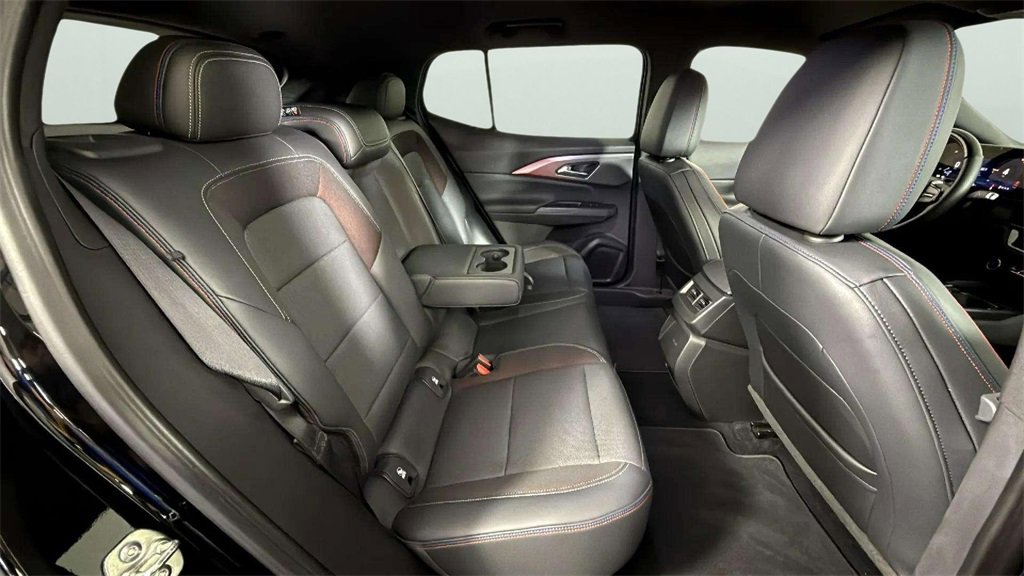 2024 Chevrolet Equinox EV 3RS photo 28