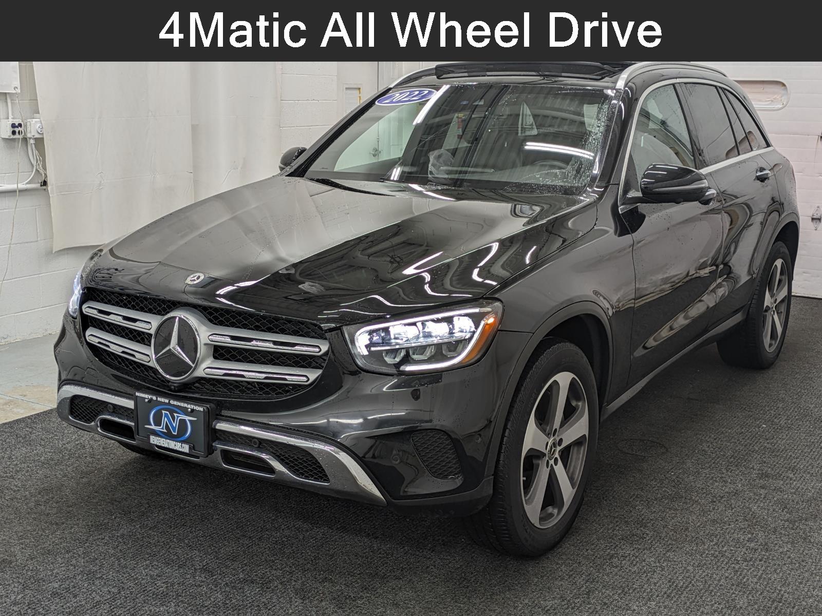 2022 Mercedes-Benz GLC GLC300's photo