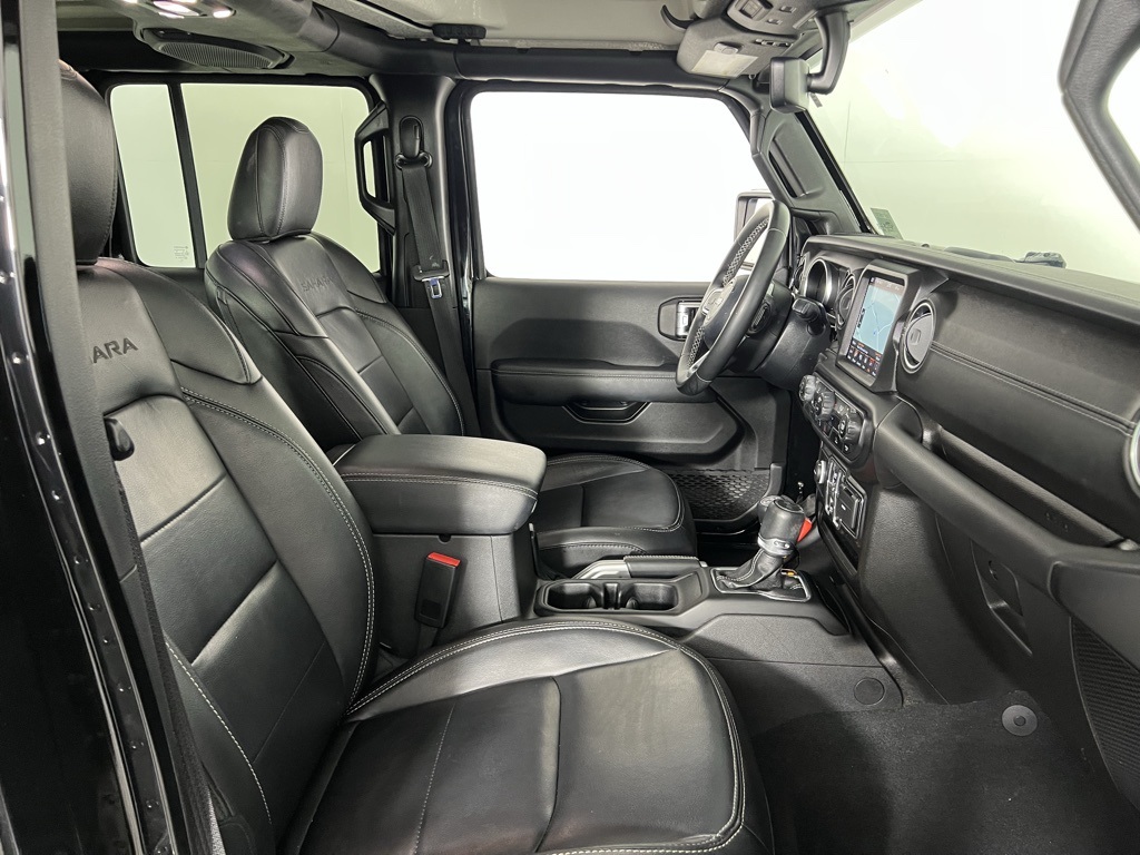 2022 Jeep Wrangler Unlimited Sahara 4xe photo 28