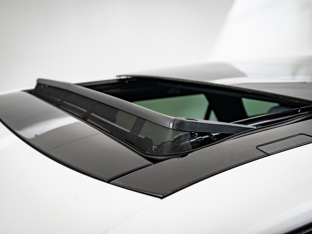 2025 Land Rover Range Rover Sport SE photo 14