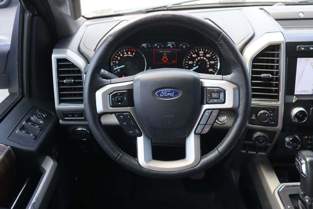 2019 Ford F-150 Lariat photo 12