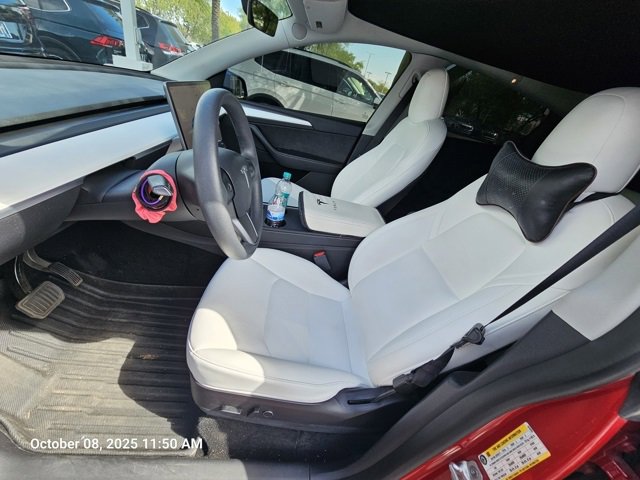 2023 Tesla Model Y Long Range photo 4