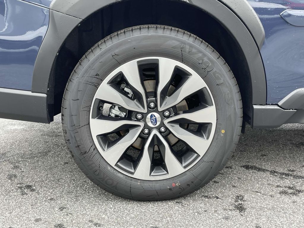 2025 Subaru Outback Touring XT photo 28