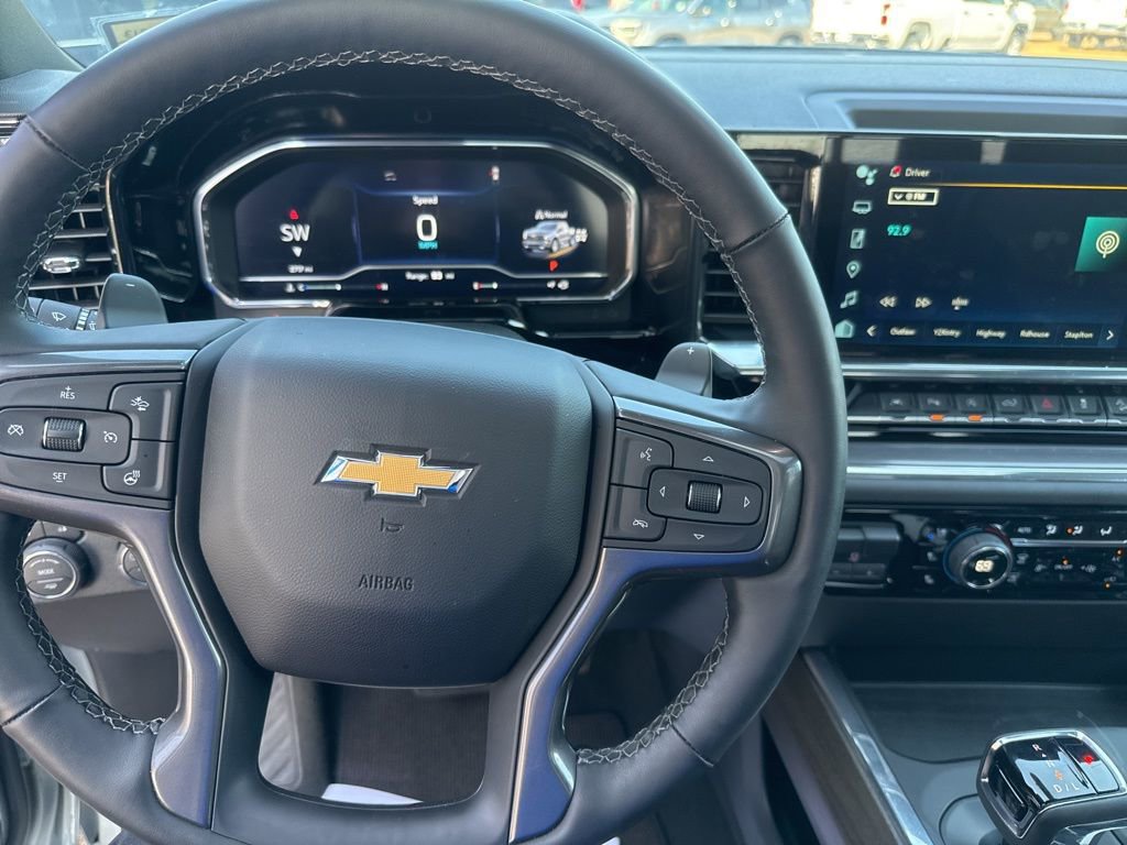 2024 Chevrolet Silverado 1500 High Country photo 40