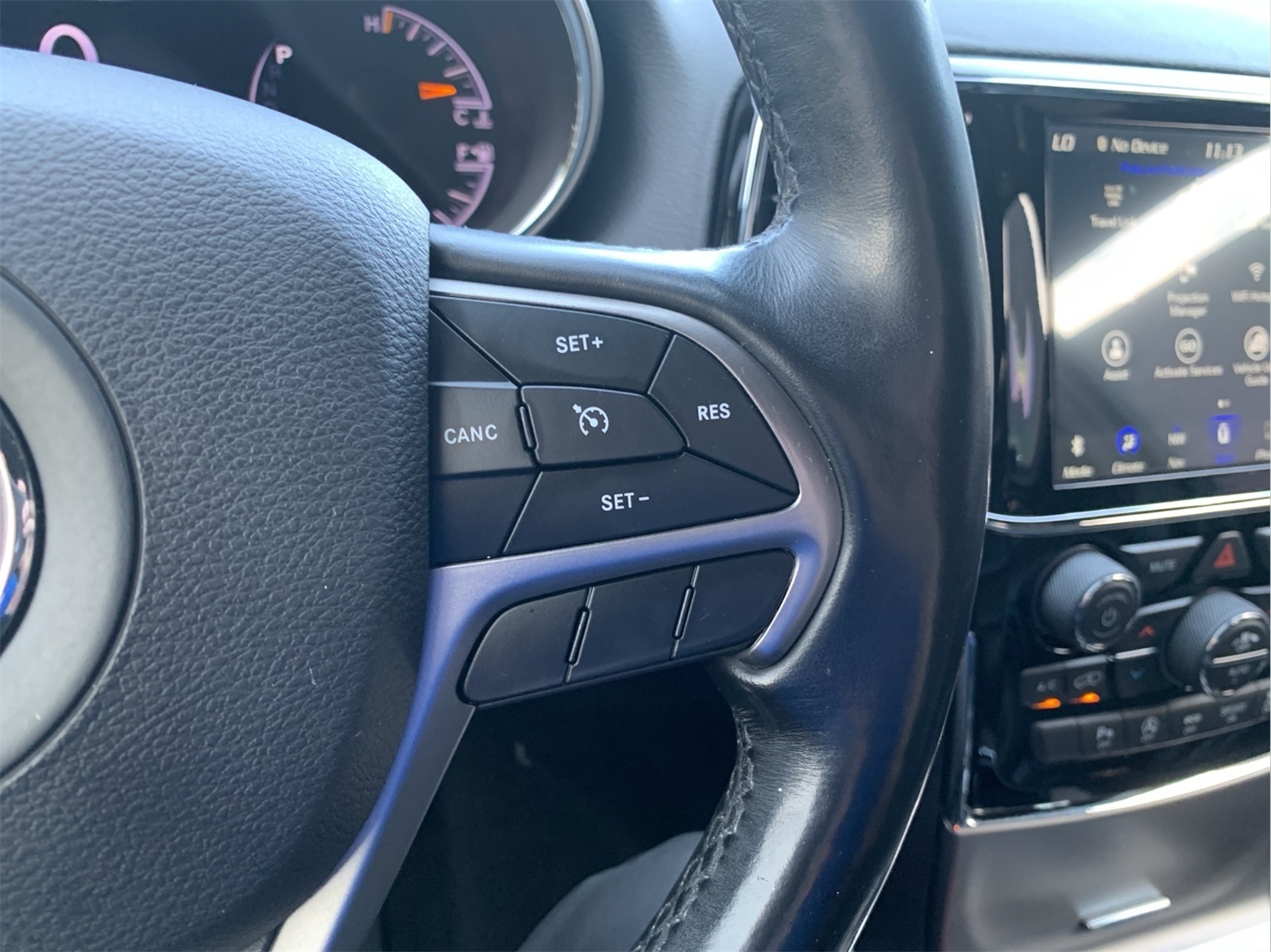 2020 Jeep Grand Cherokee Limited photo 17