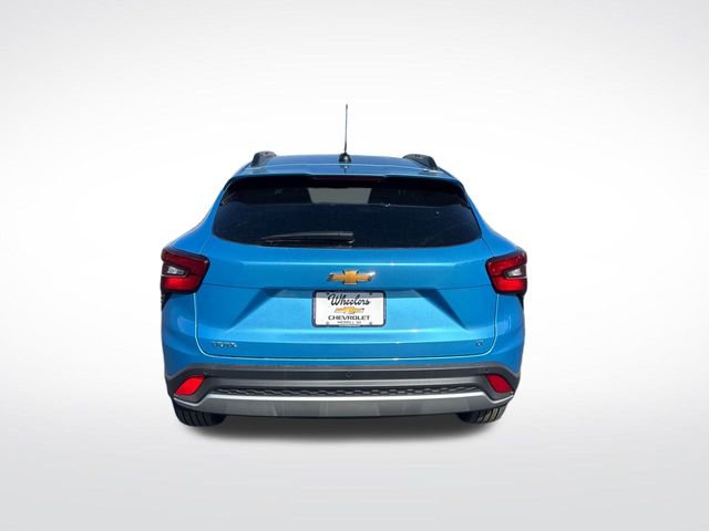2026 Chevrolet Trax LT photo 3