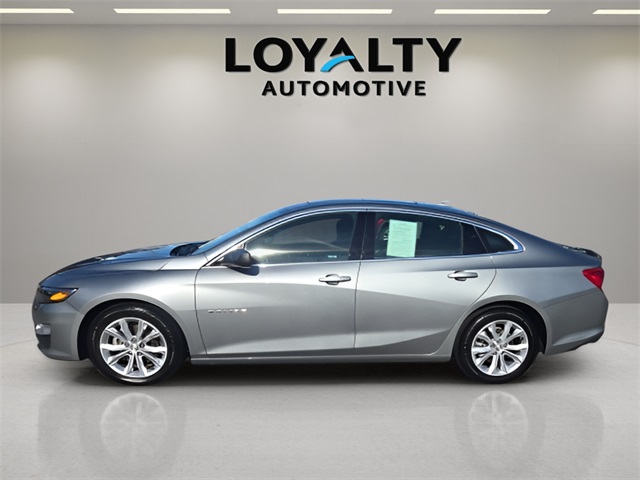 2024 Chevrolet Malibu 1LT photo 2