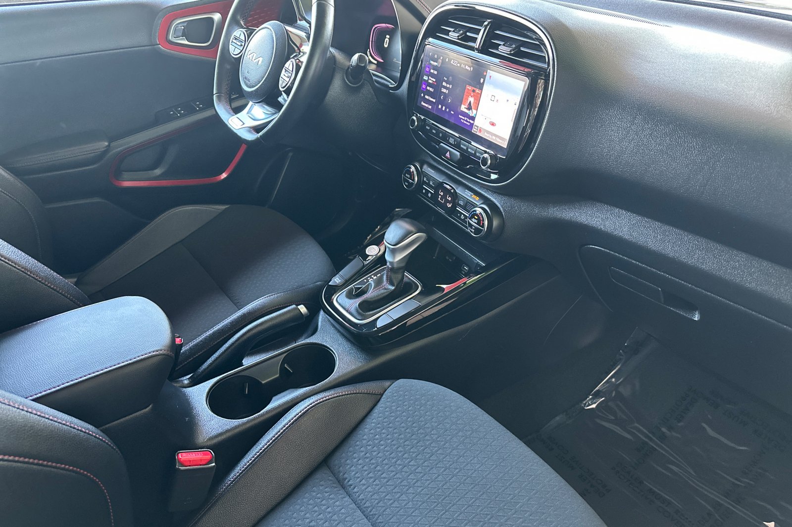 2023 Kia Soul GT-Line photo 18