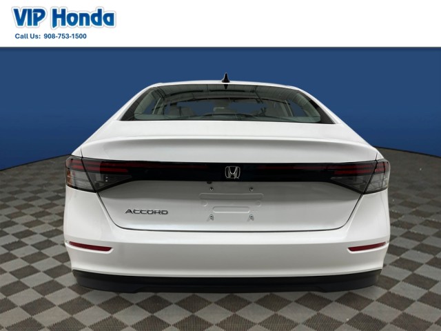 2025 Honda Accord SE photo 4