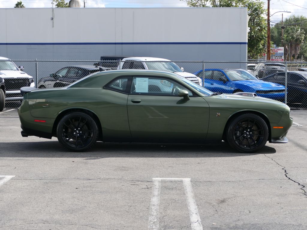 2021 Dodge Challenger R/T Scat Pack photo 2