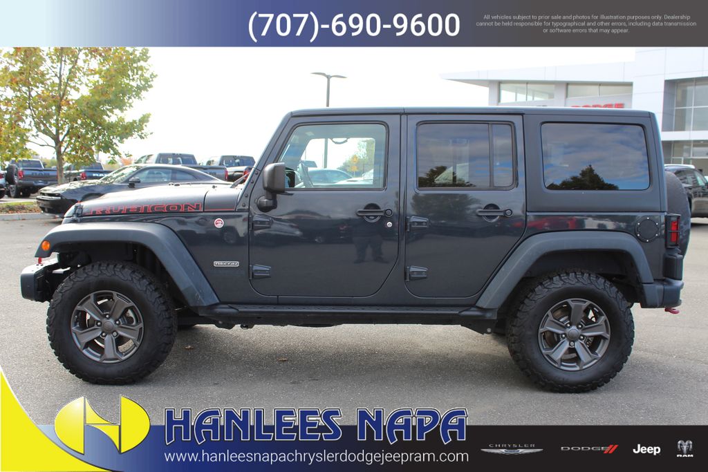 2017 Jeep Wrangler Unlimited Rubicon Recon photo 2