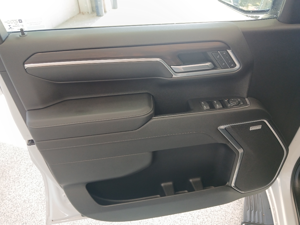 2023 Gmc Sierra SLT photo 11