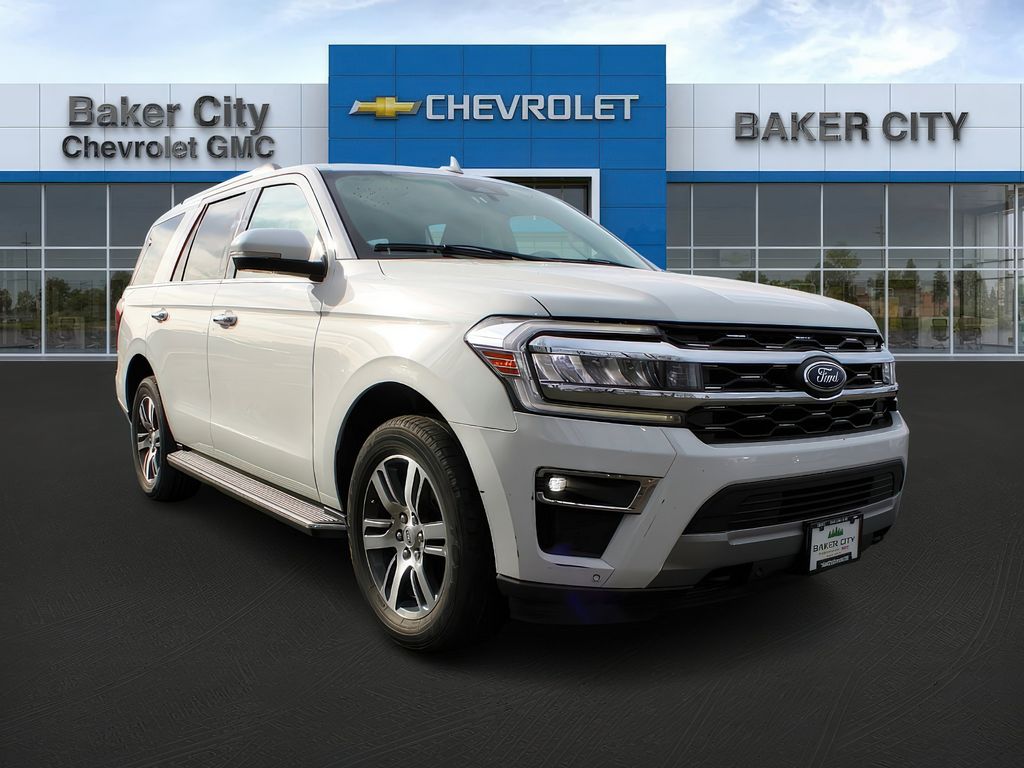2023 Ford Expedition Limited's photo