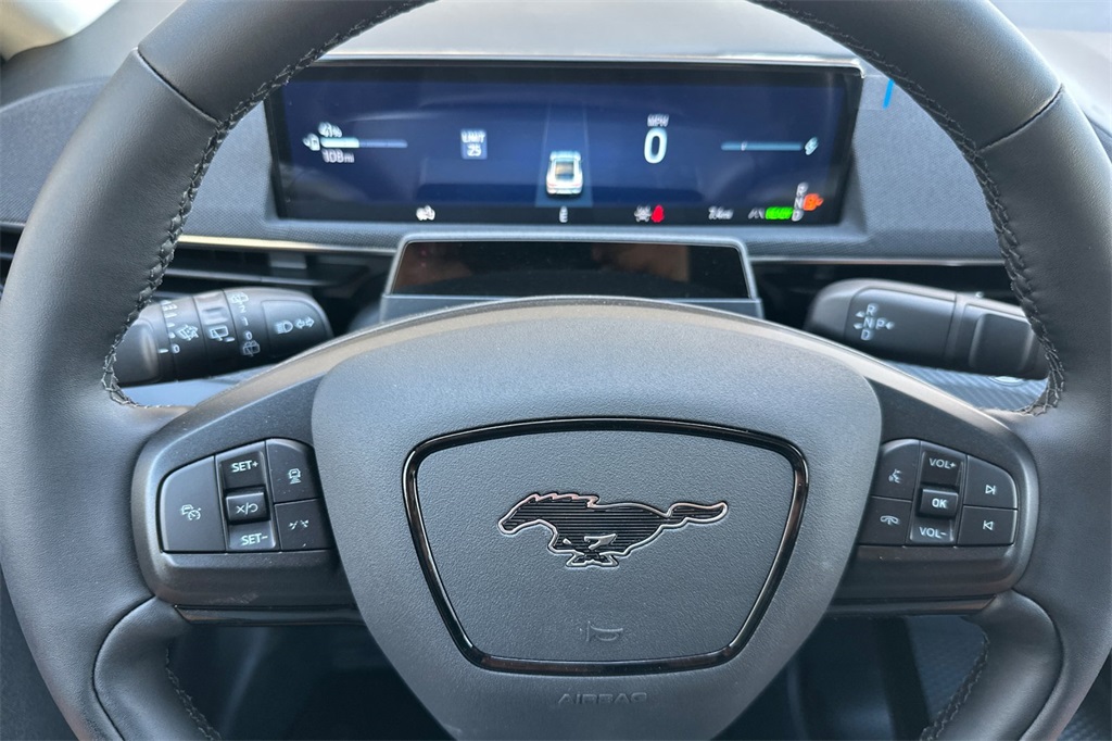2025 Ford Mustang Mach-E Select photo 23