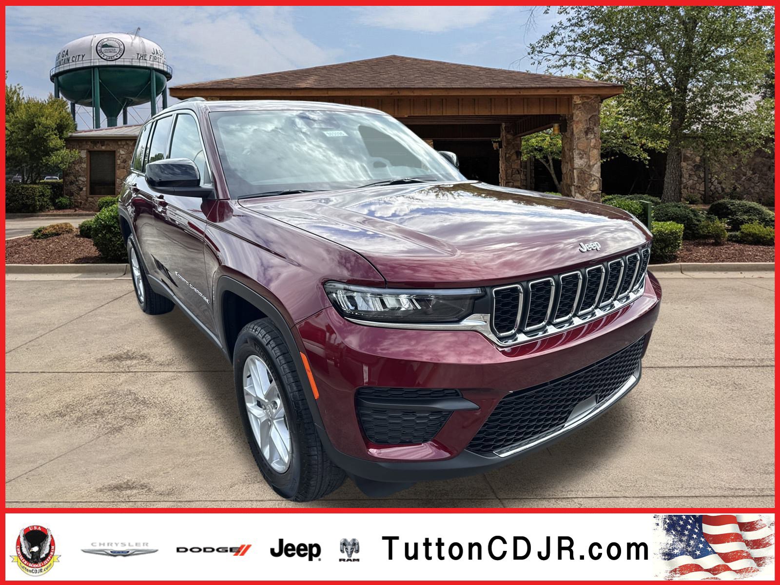 2025 Jeep Grand Cherokee Laredo's photo