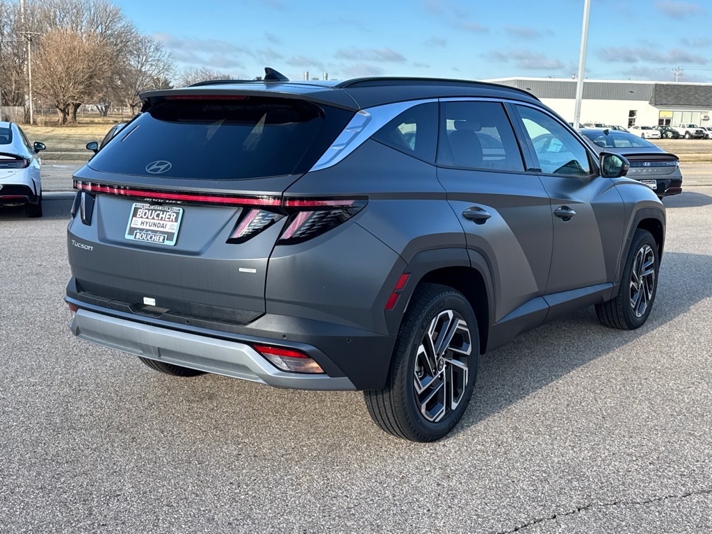 2025 Hyundai Tucson Limited photo 3