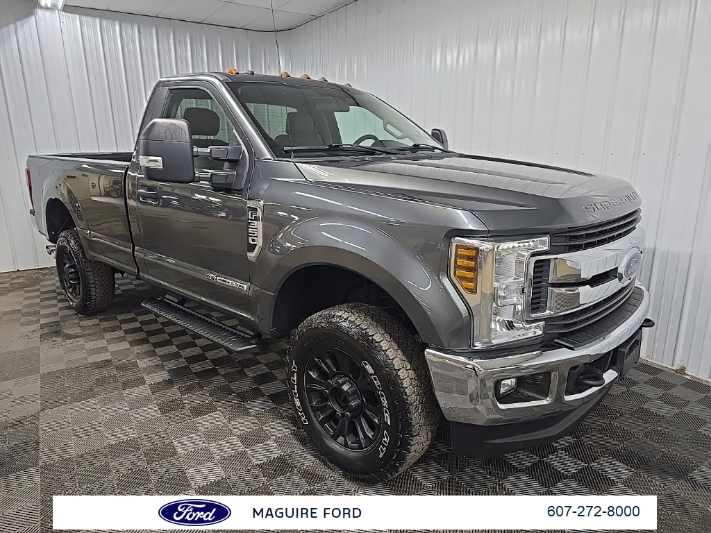 2019 Ford F-350 XLT photo 7