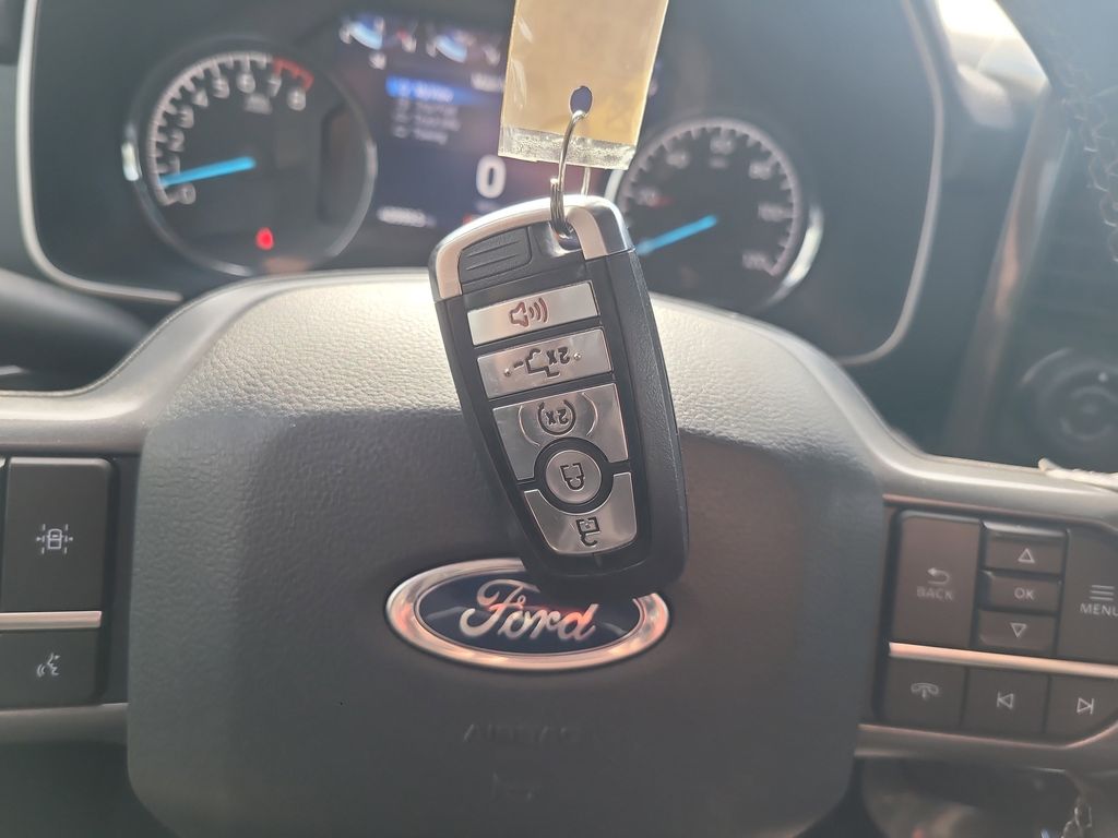 2023 Ford F-150 XLT photo 27
