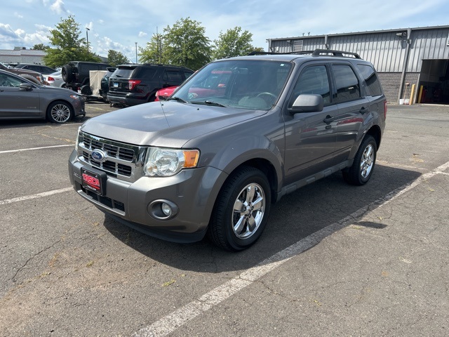 2010 Ford Escape XLT photo 3