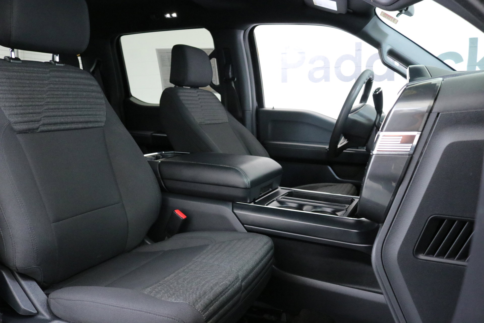 2022 Ford F-150 XL photo 22
