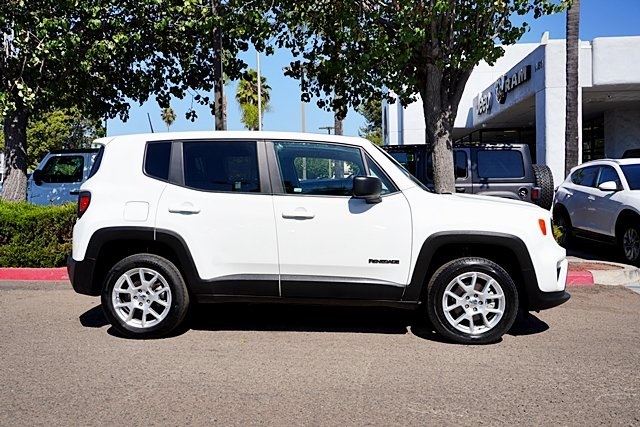 2023 Jeep Renegade Latitude Upland photo 6
