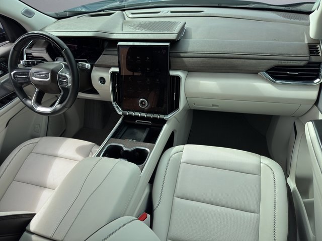 2024 Gmc Acadia Denali photo 19