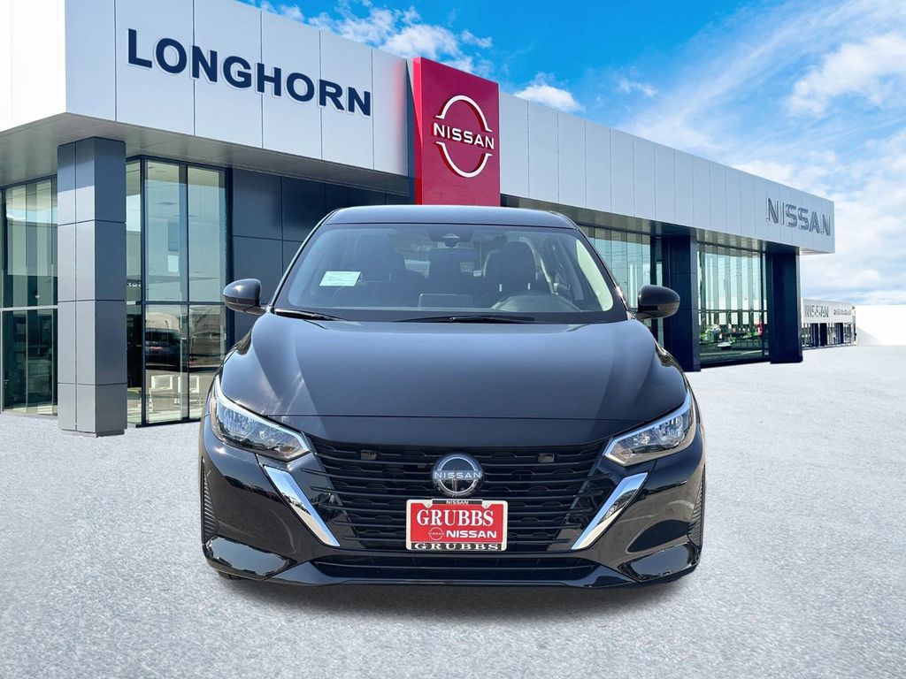 2025 Nissan Sentra SV photo 4