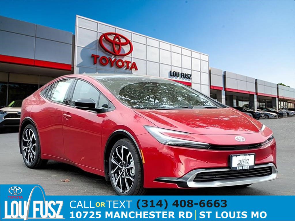 2026 Toyota Prius XSE Premium's photo