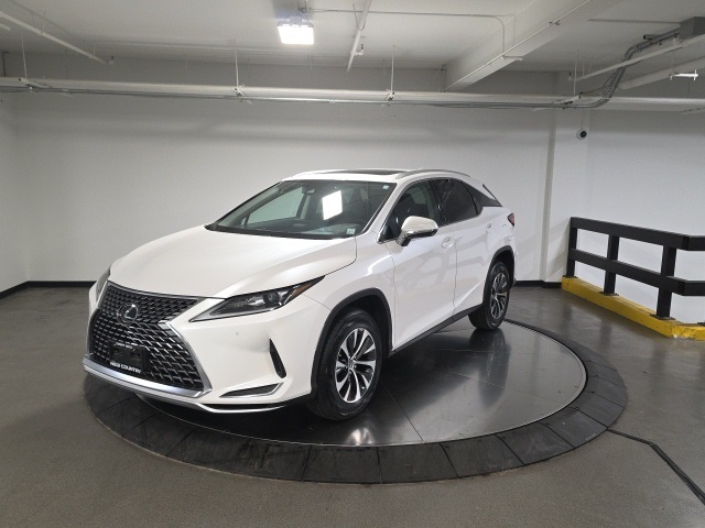 2021 Lexus RX 350 photo 2