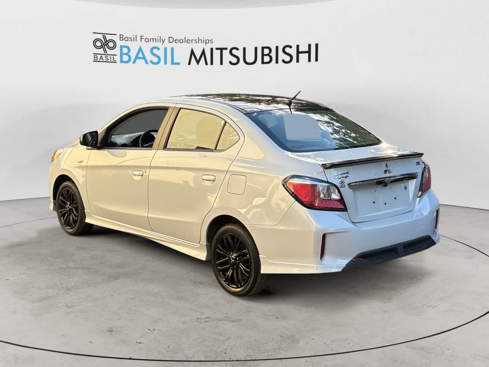 2024 Mitsubishi Mirage G4 Black Edition photo 3