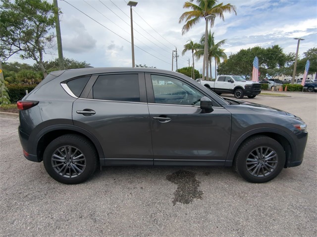 2019 Mazda CX-5 Touring photo 2