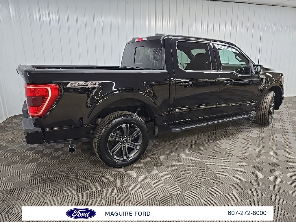 2023 Ford F-150 XLT photo 3